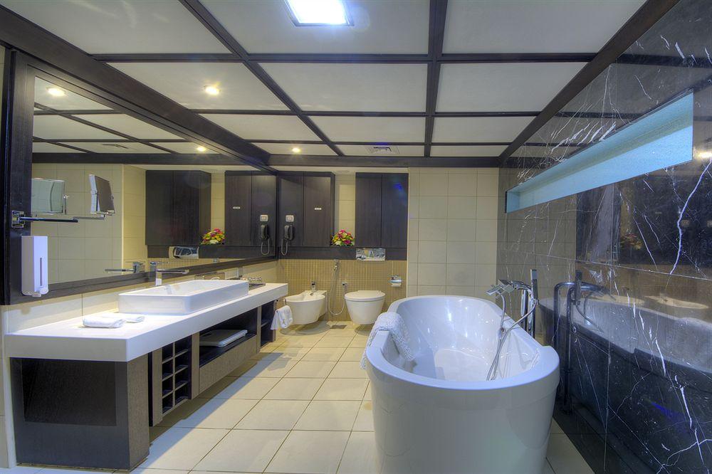 Raintree Rolla Hotel Ντουμπάι Εξωτερικό φωτογραφία