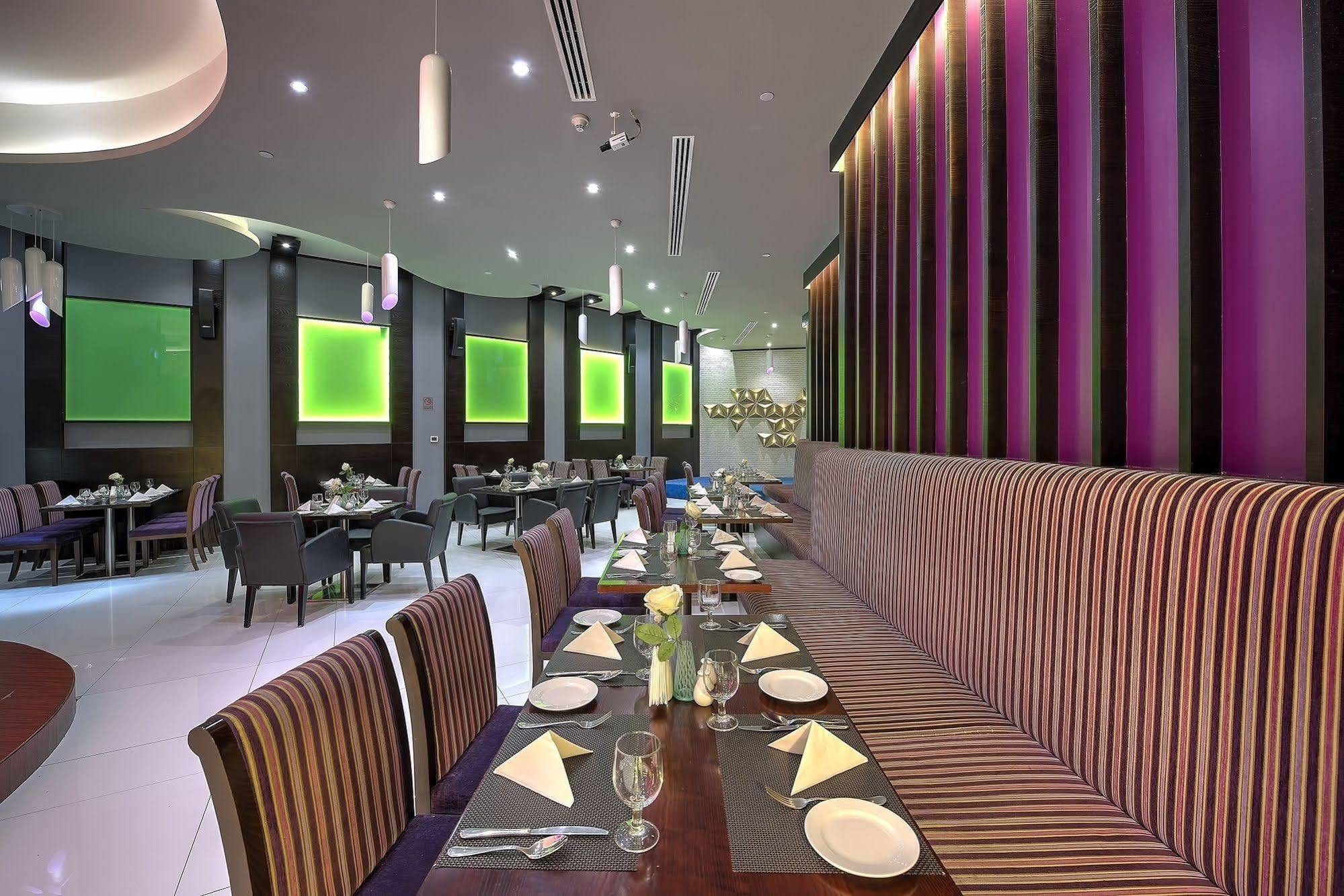 Raintree Rolla Hotel Ντουμπάι Εξωτερικό φωτογραφία