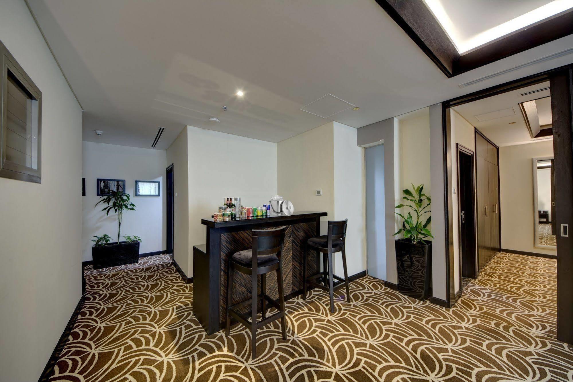 Raintree Rolla Hotel Ντουμπάι Εξωτερικό φωτογραφία